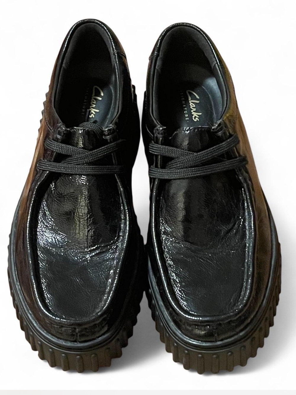Clarks Torhill Bee Black Crinkle Patent Leather Platform Loafers NWOT
